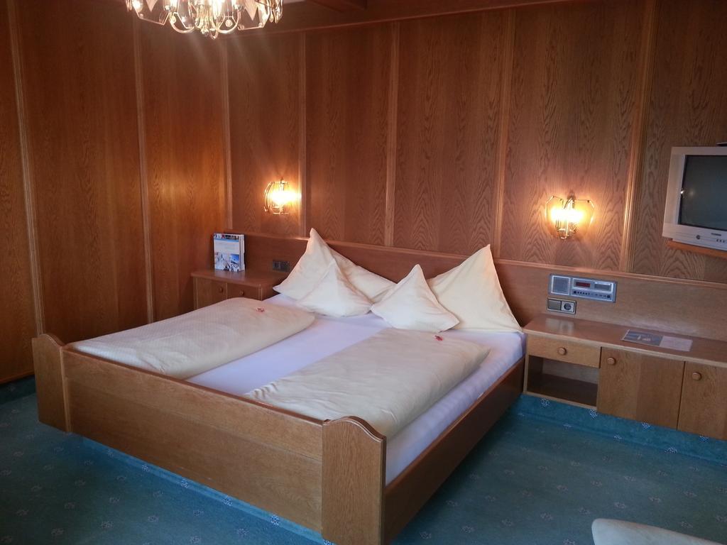 Hotel Garni Dietrich Seefeld w Tirolu Zewnętrze zdjęcie